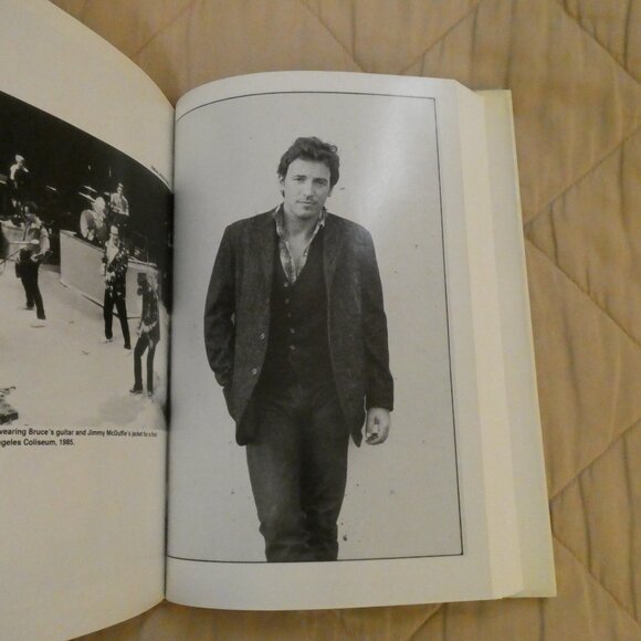TWO (2) Bruce Springsteen Hard Cover Books. Glory Days and Down Thunder Road - Picture 10 of 16